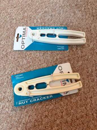 Manama, Household Items, BHD 1,  Nut-cracker (2 Pieces) For Sale