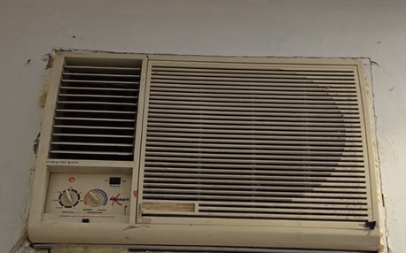 Riyadh, Air Conditioners, SAR 350,  Window Air Conditioner - 1.5 Ton - Hot/cold