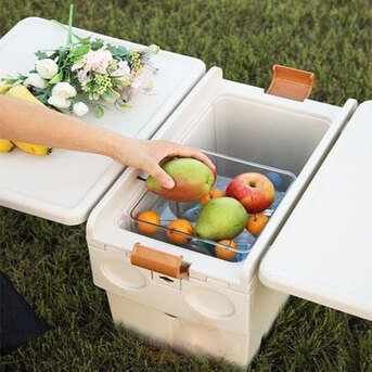 Al Suqur, Farm & Garden, SAR 250,  ثلاجة وترابيزة 2 في 1 + كشاف بستاند للتخييم