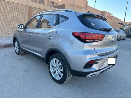 Riyadh, Vehicles, Cars & Trucks , SAR 38000,  Mg ZS,  2023,  Automatic,  43000 KM,    With Mid Option For Sales 1st Owner