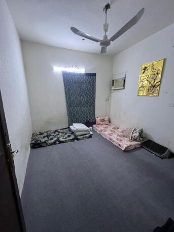 Riyadh, Rooms for Rent, SAR 370/month,  Bed Space Available For Rent At One Minute Distance From Metro Station In Manfuha