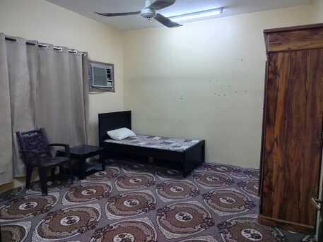 Al Thuqbah, Rooms for Rent, SAR 800/month,  Furnished Room Available In 2bhk Flat