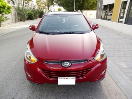 Bilad Al Qadeem, Vehicles, Cars & Trucks , BHD 3600,  Hyundai Tucson,  2015,  Automatic,  107000 KM,   FULL OPTION SUV FOR SALE
