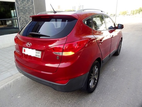 Bilad Al Qadeem, Vehicles, Cars & Trucks , BHD 3600,  Hyundai Tucson,  2015,  Automatic,  107000 KM,   FULL OPTION SUV FOR SALE