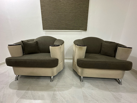 Jeddah, Furniture, SAR 400,  Sofa Set 8 Seater With Extra Cushions And Rest Sold As Is