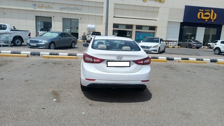 Turaif, Vehicles, Cars & Trucks , SAR 28000,  Hyundai Elantra,  2014,  Automatic,  362000 KM,  Unopen Gear And Engine, Full Option, Push Button Start, Sun Roof