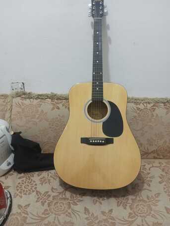 Riyadh, Musical Instruments, SAR 600,  Guitar Squire SA 105