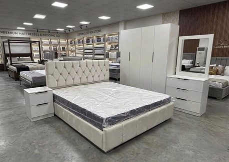 Jeddah, Furniture, SAR 1600,  We Have Luxray Desing Bedroom Set Avalible