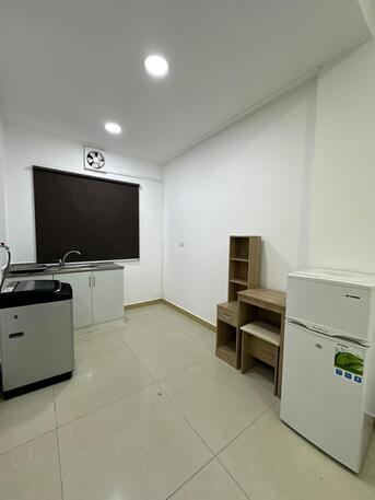 Al Seef, Apartments, Flats, Houses & Villas, BHD 135/month,  Furnished,  1 BR,  Furnished Studio Flat For Rent In Seef With EWA , Unlimited
