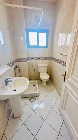 Juffair, Apartments, Flats, Houses & Villas, BHD 270/month,  1 BR,  Flat For Rent In Juffair With EWA Nearby Ramees Super Market