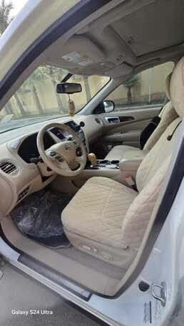 Al Malaz, Vehicles, Cars & Trucks , SAR 32000,  Nissan Pathfinder,  2014,  Automatic,  321777 KM,    For Sale