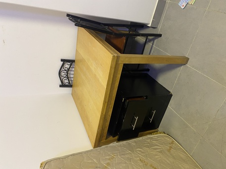 Jeddah, Furniture, SAR 800,  Double Bed With Mattress And Dining Table