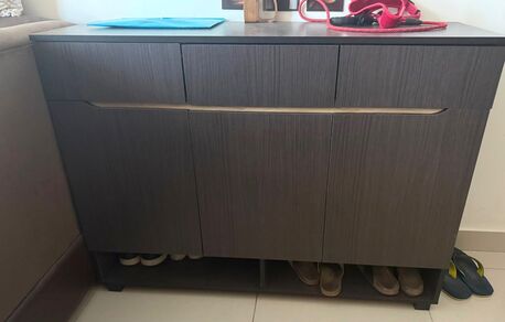 Manama, Furniture, BHD 100,  Household Items For Sale - Bed Room Set, Fridge, Sofa, Dining Table, Study Table,