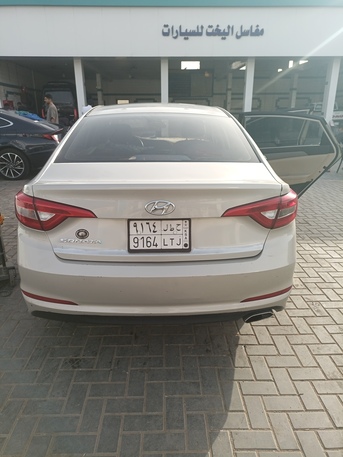 Riyadh, Vehicles, Cars & Trucks , SAR 30000,  Hyundai Sonata,  2015,  Automatic,  300000 KM,