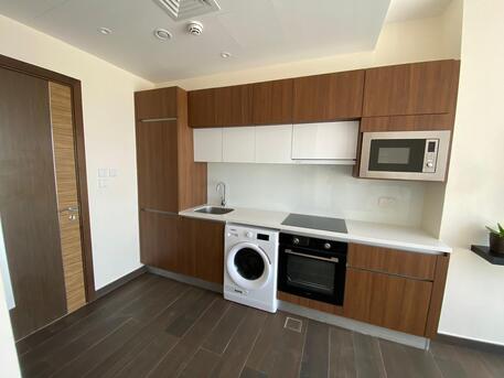Juffair, Housing Exchanges, BHD 270/month,  Studio,  50 Sq. Meter,  For Rent A Luxurious New Studio Apartment In Juffair, Overlooking The Sea, With A Balcony,