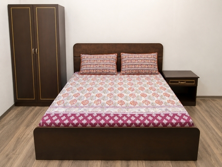 Jeddah, Furniture, SAR 1200,  FOR SALE &ndash; Premium Bedroom Set Excellent Condition