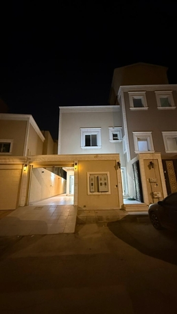 Riyadh, Apartments, Flats, Houses & Villas, SAR 90000/year,  4 BR,  Family Apartment For Rent In Diriyah