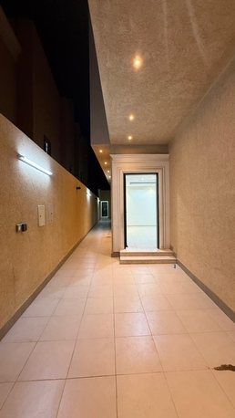 Riyadh, Apartments, Flats, Houses & Villas, SAR 90000/year,  4 BR,  Family Apartment For Rent In Diriyah