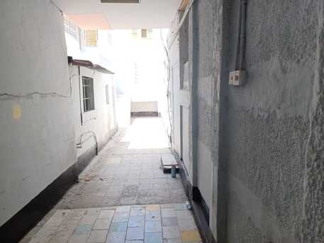 Muharraq, Apartments, Flats, Houses & Villas, BHD 125/month,  3 BR,  65 Sq. Meter,  3 Bedroom/Bath Old House In Muharraq (EXCLUSIVE)