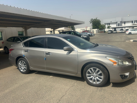 Mushrefah, Vehicles, Cars & Trucks , SAR 24000,  Nissan Altima,  2016,  Automatic,  180000 KM,
