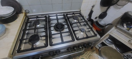 Al Khobar Al Shamalia, Appliances, SAR 500,  5 Burner Stove With Oven