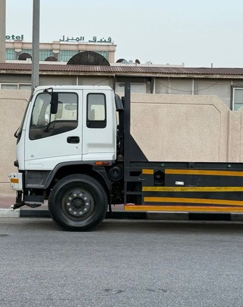 Khobar, Vehicles, Cars & Trucks , SAR 180000,  2014,  2014,  Manual,  4000 KM,  Isuzu Lorry 17 Tons