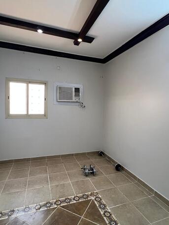 Ghirnatah, Rooms for Rent, SAR 1600/month,  Furnished,  Offering Separate Room For Executive Bachelor