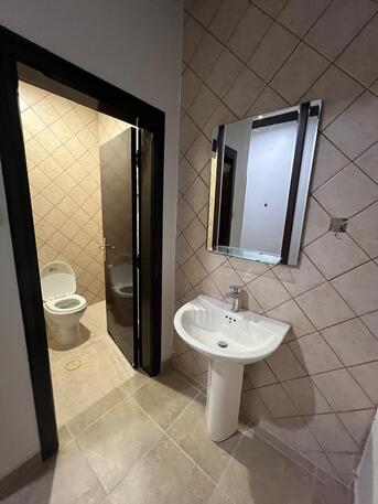 Ghirnatah, Rooms for Rent, SAR 1600/month,  Furnished,  Offering Separate Room For Executive Bachelor