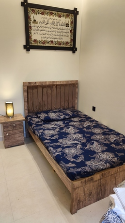 Riyadh, Furniture, SAR 350,  Single Bed With Side Table And Matress