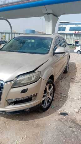 Riyadh, Vehicles, Cars & Trucks , SAR 120000,  Audi Q7 Premium Plus,  2013,  Automatic,  198000 KM,  Audi For Sell Perfect Condition Small Accident Need To Repair