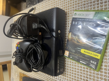 Hofuf, Electronics, SAR 400,  Xbox 360 With Remote And New DVD