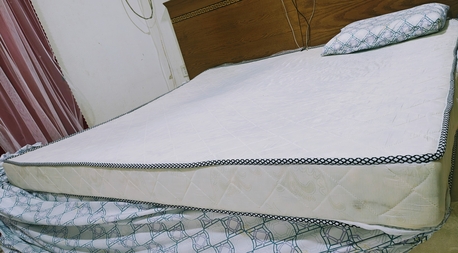 Jubail, Furniture, SAR 250,  KING SIZE MATTRESS FOR SALE NEWLY USED