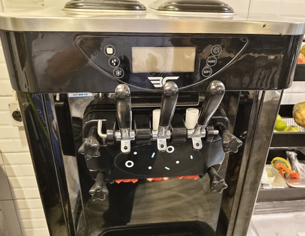 Khobar, Machinery, SAR 5500,  Ice Cream Softy Machine