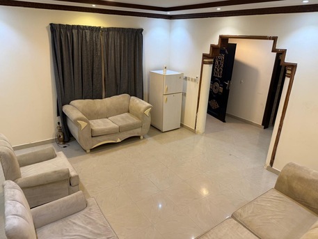 Riyadh, Villas, SAR 4000,  Furnished,  13 Sq. Meter,  🏡 Luxury 1-BR Villa Portion Near Metro &ndash; Ideal For English Expats & Couples