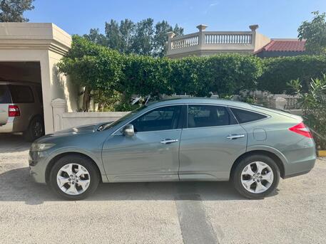 Janabiya, Vehicles, Cars & Trucks , BHD 2995,  Honda Accord Crosstour,  2012,  Automatic,  135000 KM,  Honda Crosstour  3.5L V6 Real Time 4WD (USA Manufactured)