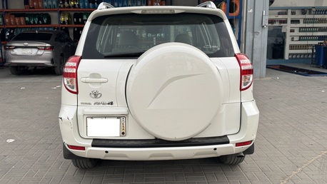Riyadh, Vehicles, Cars & Trucks , SAR 35000,  Toyota RAV4 Limited,  2012,  Automatic,  280000 KM,    (Single Owner)