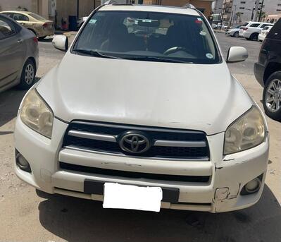 Dammam, Vehicles, Cars & Trucks , SAR 33900,  Toyota Rav4,  2012,  Automatic,  260000 KM,   Full Option , Valid Fahas And Istimara.
