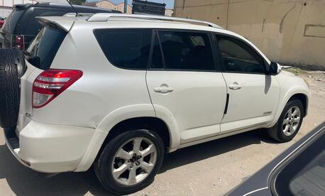 Dammam, Vehicles, Cars & Trucks , SAR 33900,  Toyota Rav4,  2012,  Automatic,  260000 KM,   Full Option , Valid Fahas And Istimara.