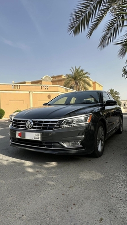 Manama, Vehicles, Cars & Trucks , BHD 3200,  Volkswagen Passat,  2018,  Automatic,  100000 KM,  For Sale Single Owner Vw Passat