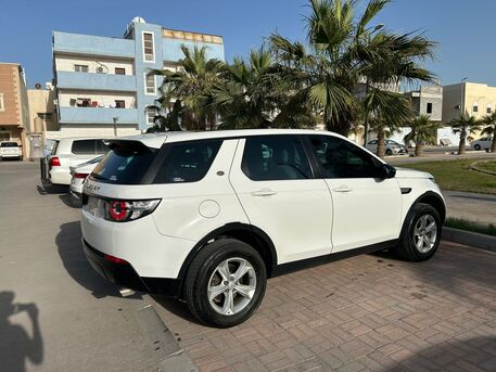 Al Rakah Al Shamaliyah, Vehicles, Cars & Trucks , SAR 50000,  Land Rover Discovery,  2016,  Automatic,  170000 KM,  FOR SALE &ndash;