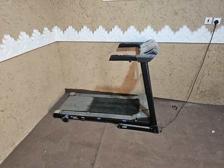 Al Iskan, Health & Beauty Items, SAR 800,  Thread Mill