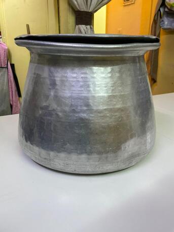 Riyadh, Household Items, SAR 190,  Large Coking Pot (Gulf Aluminium Size 28 Dia 28 Height 36 Cm 12-15 Kg