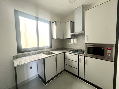 Manama, Apartments, Flats, Houses & Villas, BHD 250/month,  2 BR,  2 Bhk Semi Furnished Brand New Apartment