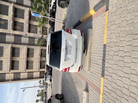 Khobar, Vehicles, Cars & Trucks , SAR 32000,  Mercedes GL550,  2011,  Automatic,  297 KM,   Model