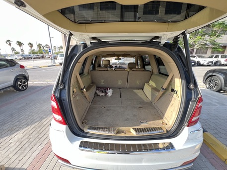 Khobar, Vehicles, Cars & Trucks , SAR 32000,  Mercedes GL550,  2011,  Automatic,  297 KM,   Model