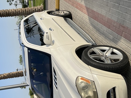 Khobar, Vehicles, Cars & Trucks , SAR 32000,  Mercedes GL550,  2011,  Automatic,  297 KM,   Model