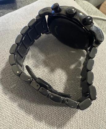 Akrabia, Clothing & Accessories, SAR 650,  Emporio Armani Ceramica Watch AR1509