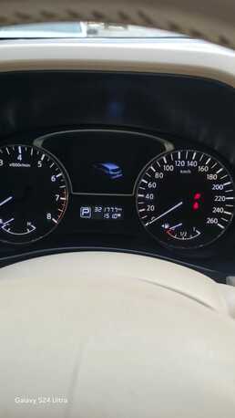 Riyadh, Vehicles, Cars & Trucks , SAR 32000,  Nissan Pathfinder,  2014,  Automatic,  321777 KM,    For Sale