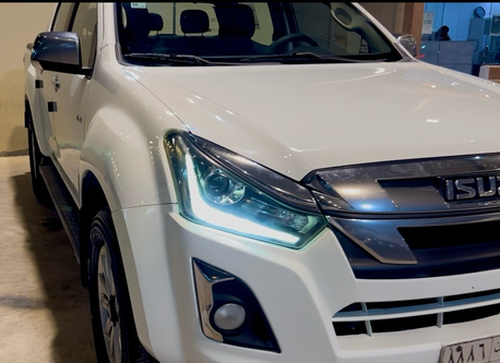 Riyadh, Vehicles, Cars & Trucks , SAR 59600,  Isuzu D-MAX,  2020,  Automatic,  286 KM,  Isuzu D Max   3.0 L 4X4 All Otiginal