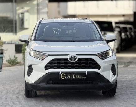 Manama, Vehicles, Cars & Trucks , BHD 100,  Toyota RAV4,  2021,  Automatic,  106000 KM,    MODEL WITH WELL-MAINTAINED CONDITIONS